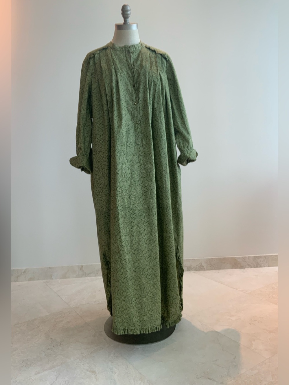 Vintage Bete Hawaiian Caftan Maxi Dress Green Fern Print sz18